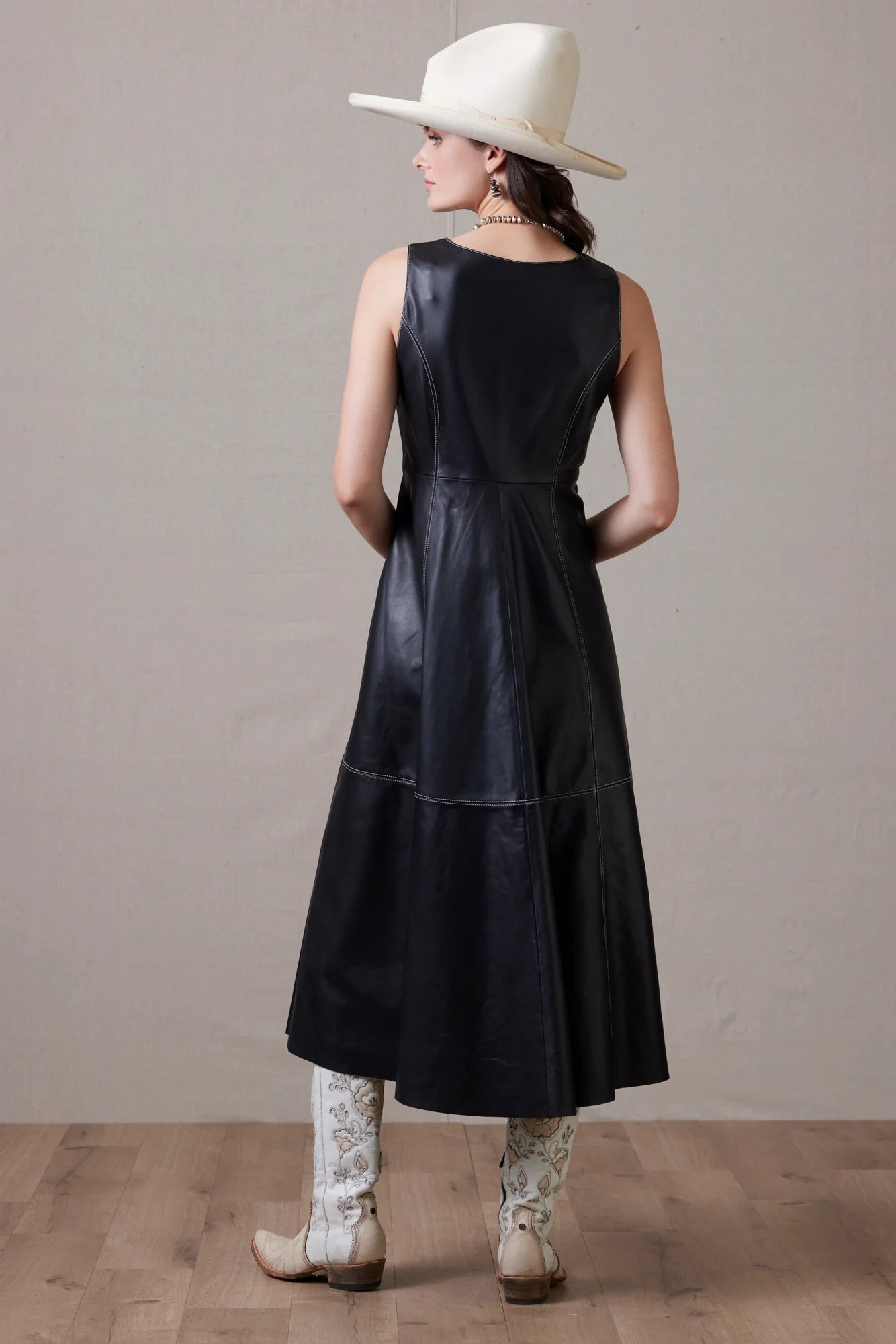 SPUR TO VALOR DRESS D1442