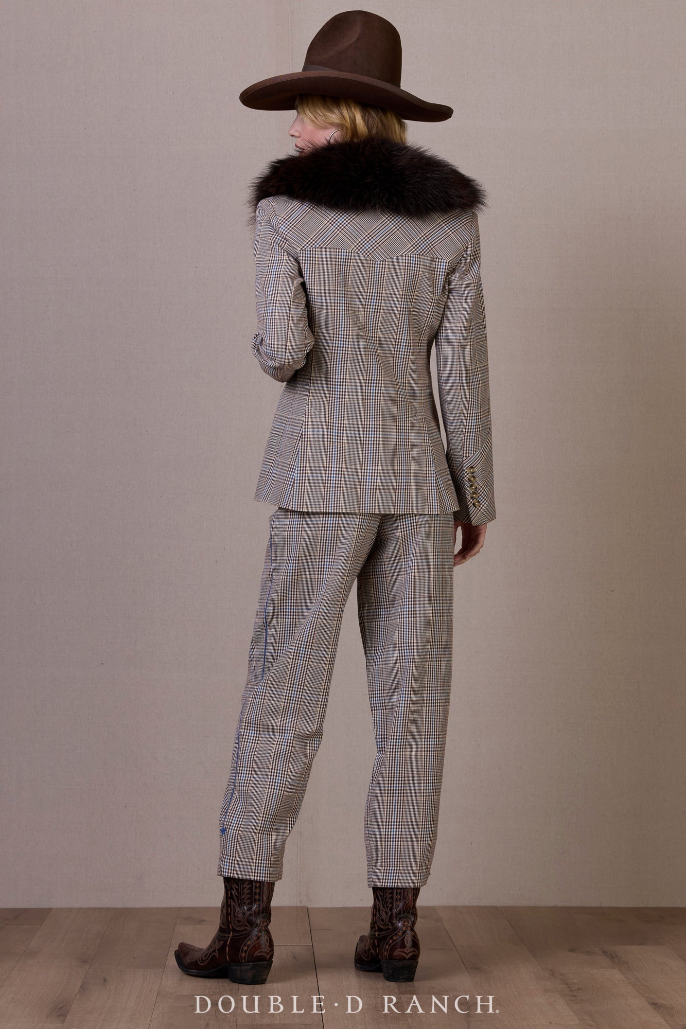 RIDING HABITS JKT W/FUR C3477
