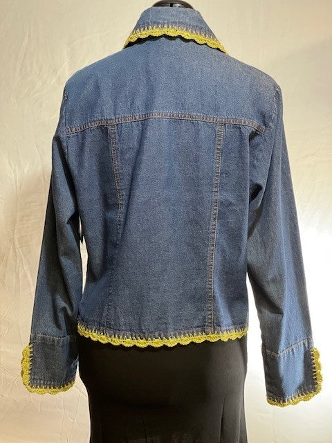 CF46-67 DENIM JACKET WITH LIME BBOARDER DETAIL SIZE SMALL