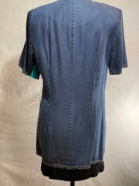 CF46-85 TENCEL TUNIC WITH FRONT STUDS SIZE SMALL