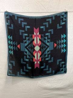 CF76-39 DRK NAVY SCARF 25X25