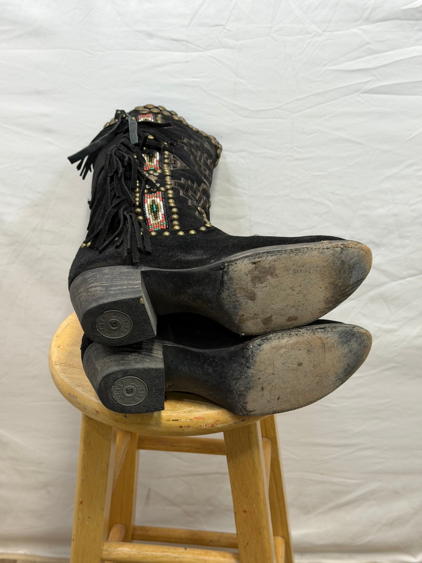 CF47-14 TALL BLACK/BEADED BOOT 10