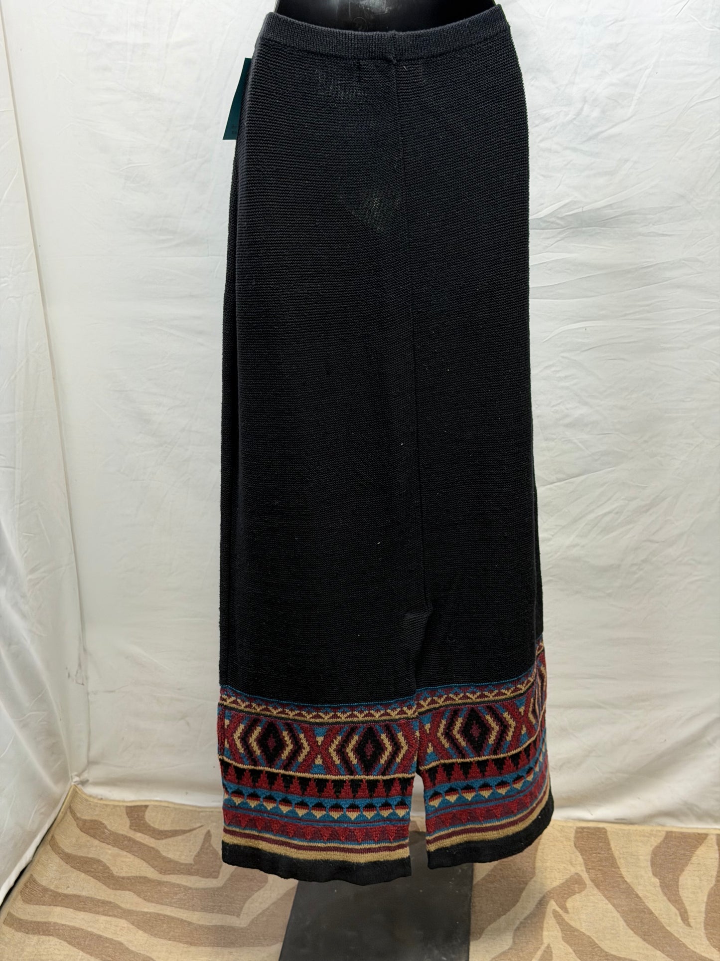 CF107-120 BLK/BLU/PURP SKIRT M