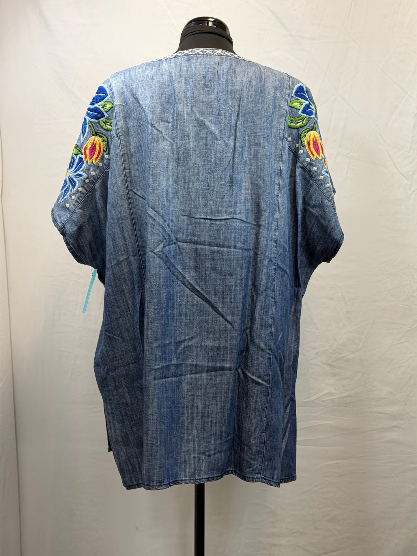 CF105-104 DENIM/FLORAL TUNIC 1X