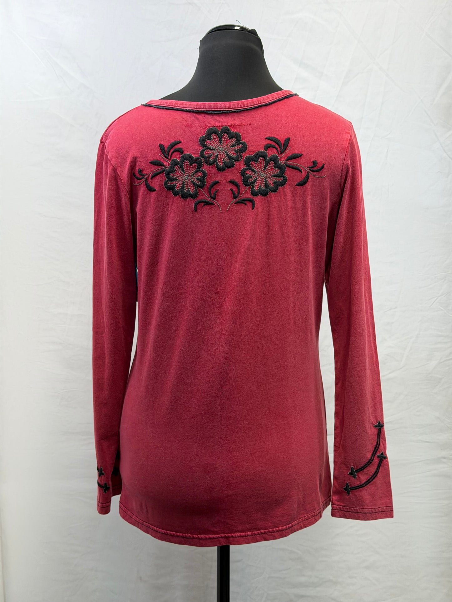 CF108-5 RED/BLK HENLEY M
