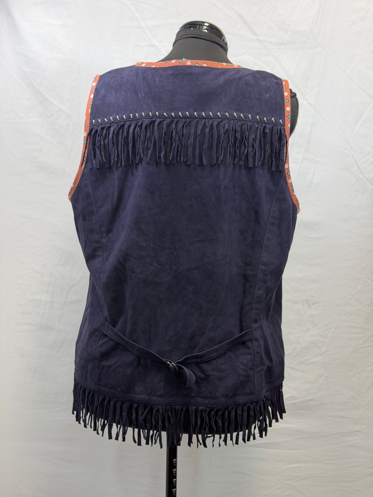 CF105-130 NAVY BEADED VEST 2X