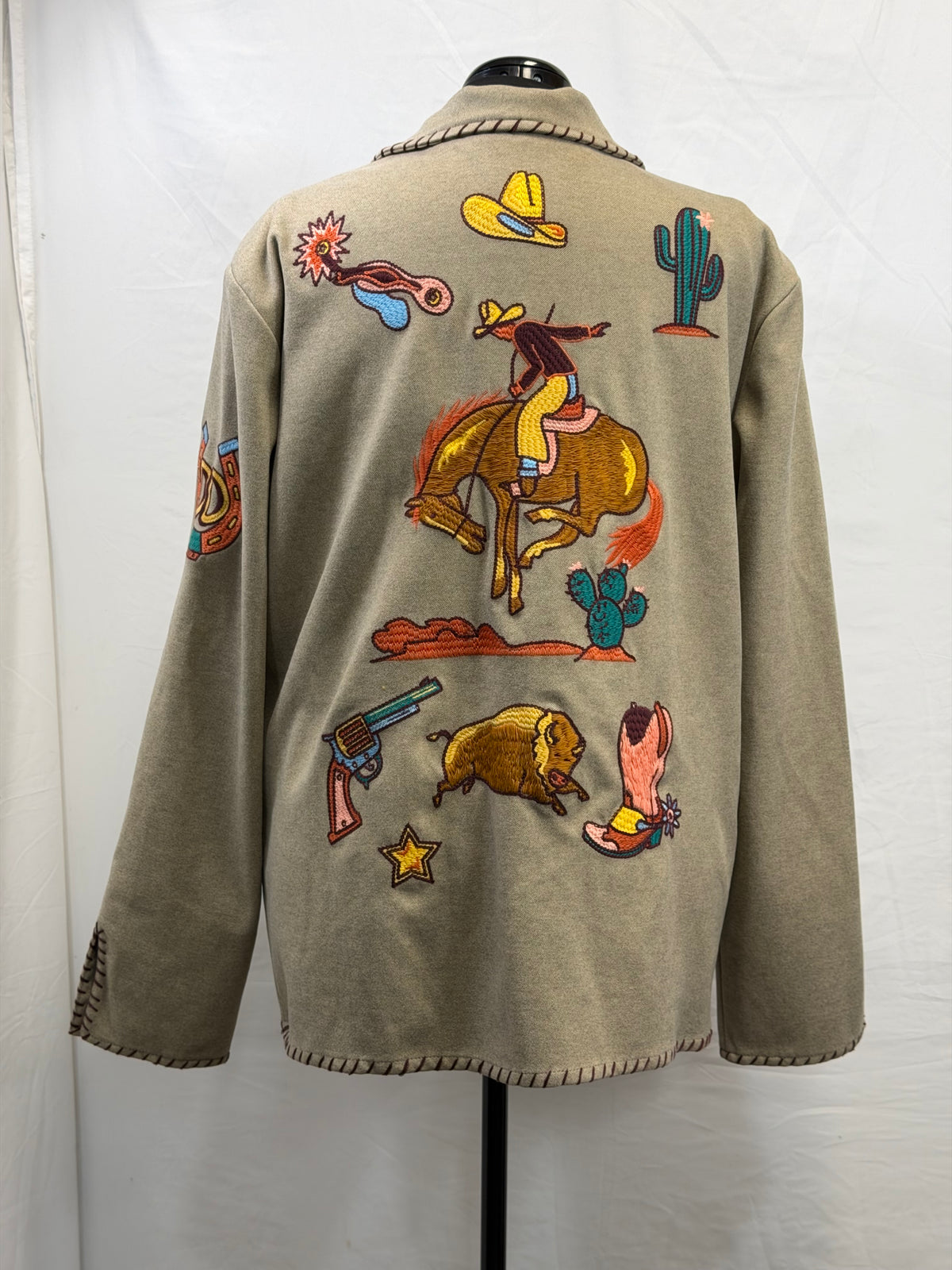 CF33-221 BRONC & SPURS JACKET 2X