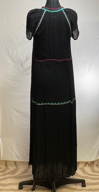 CF42-49 BLK DRESS W/FLORAL STITCH-S
