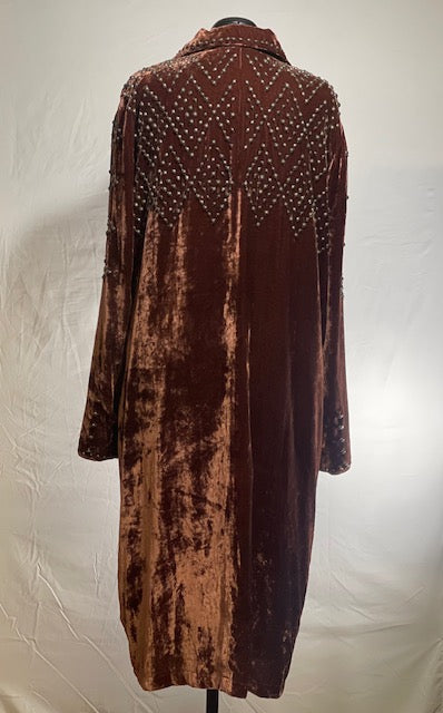 CF30-18 BRN VELVET DUSTER W/STUDS-2X