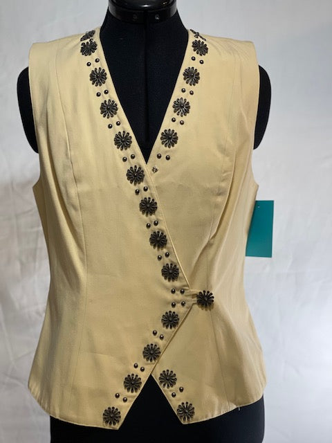 CF46-49 BONE COLOR VEST W/BUTTONS-S