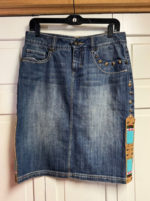 CF38-7 DENIM SKIRT W/BEADING SOWN SIDES-6 OR 28