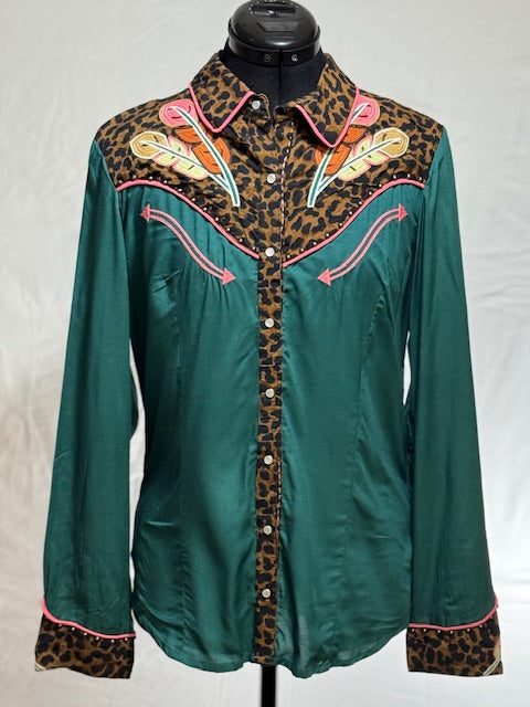 CF42-11 TEAL BLOUSE W/ARROWS & FEATHERS-S