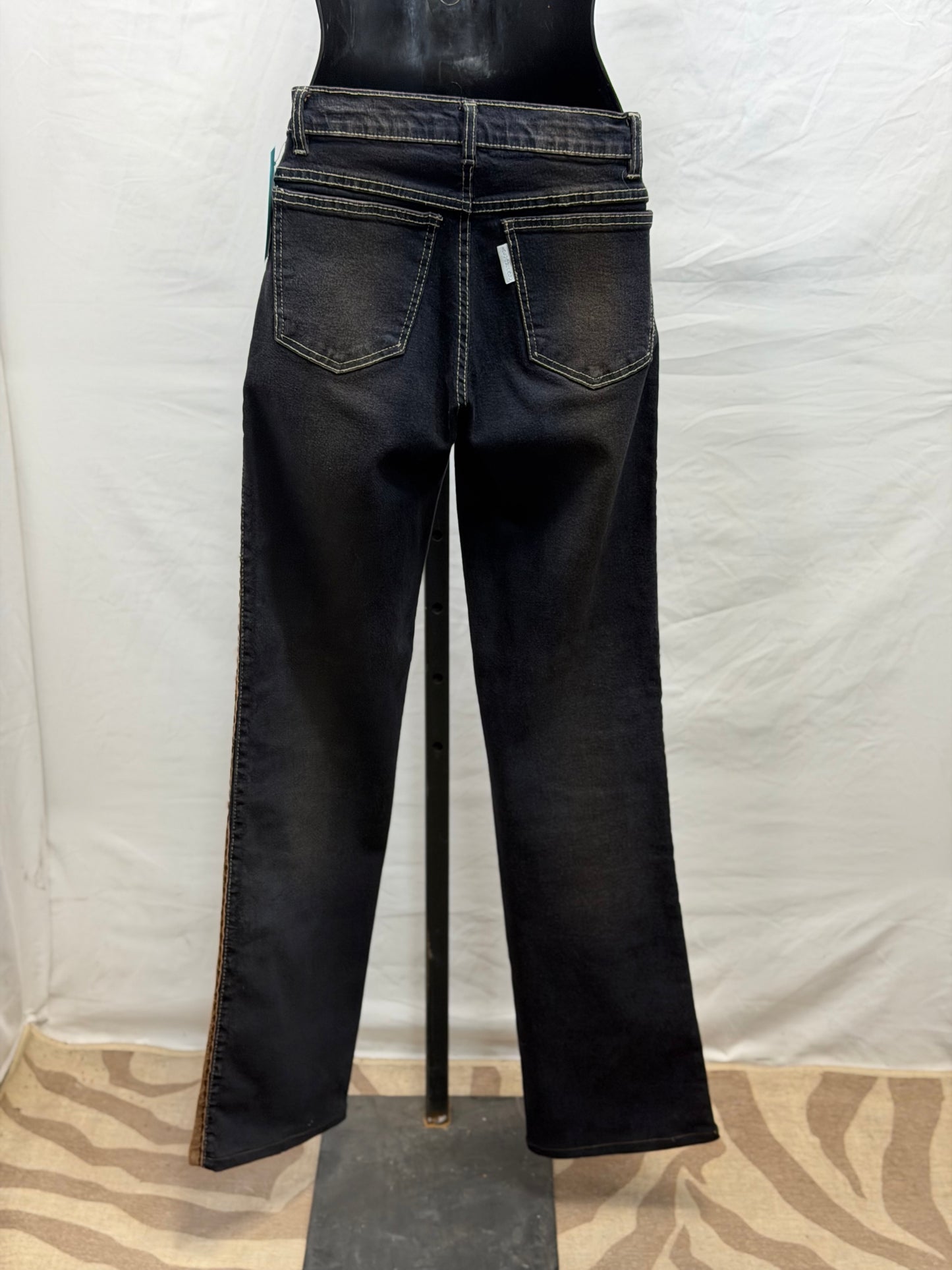 CF52-237 FAGO QUE FAGO PANTS 4