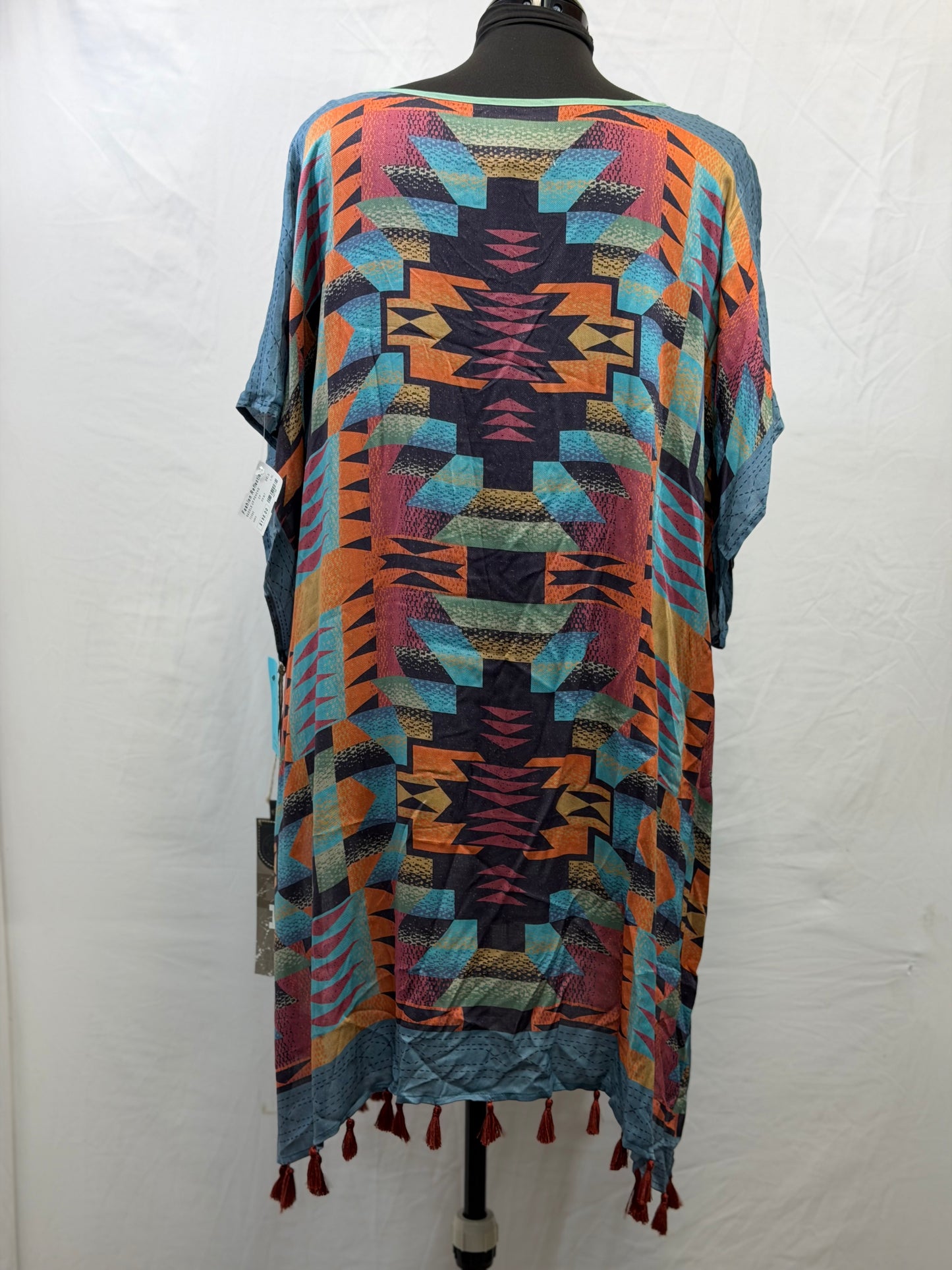 CF105-85 SADDLE UP PONCHO L/XL