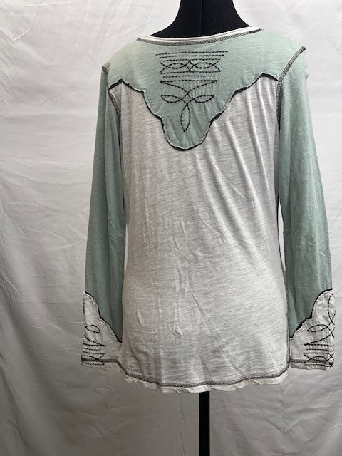 CF17-26 WILD HORSES TOP M