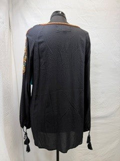 CF103-23 BLK TUNIC W/TASSELS L