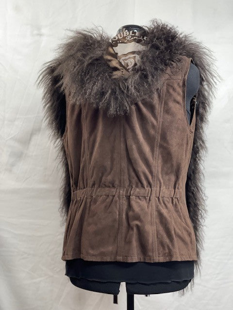 CF52-53 BROWN HOODED VEST M