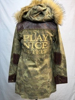 CF42-222 CAMO JACKET W/FAUX FUR S