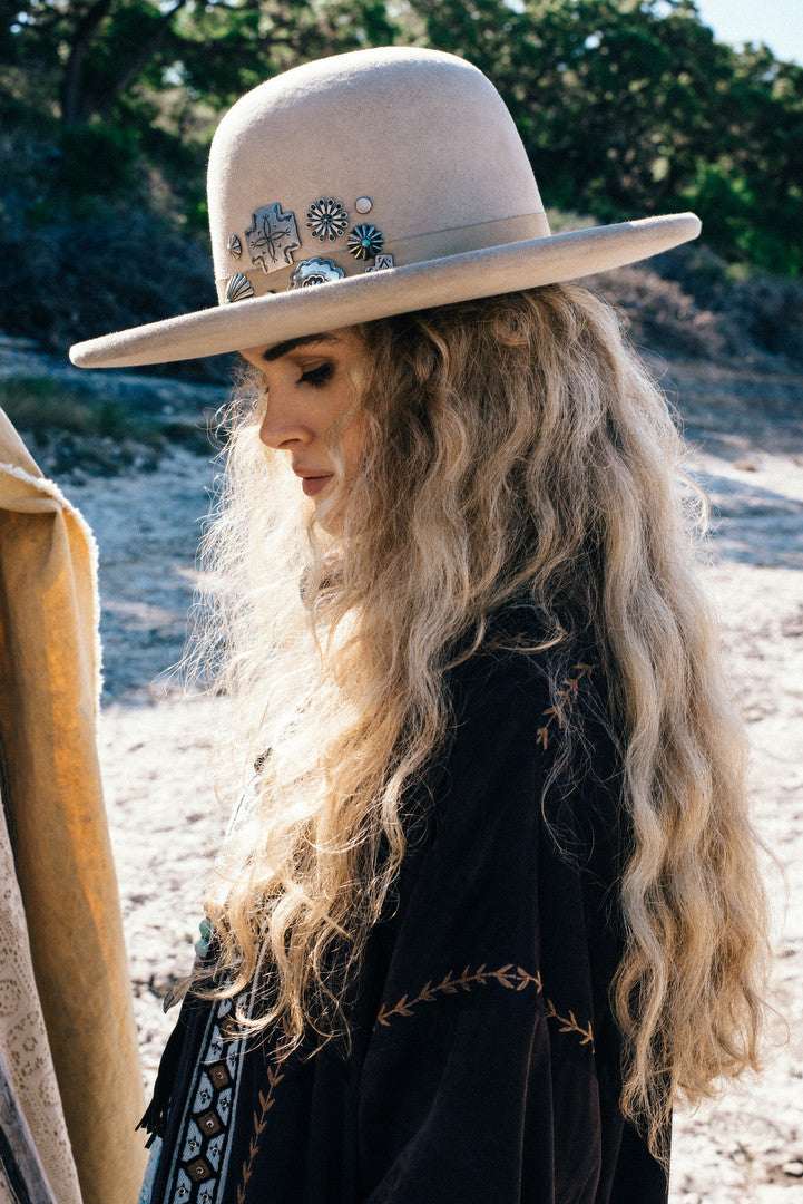 OLD PAWN HAT