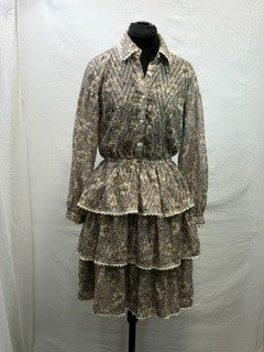 CF82-7 FLORAL DRESS XS
