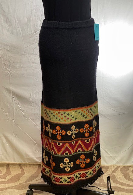 CF46-59 LAMBSWOOL SKIRT WITH FRINGE, XSMALL