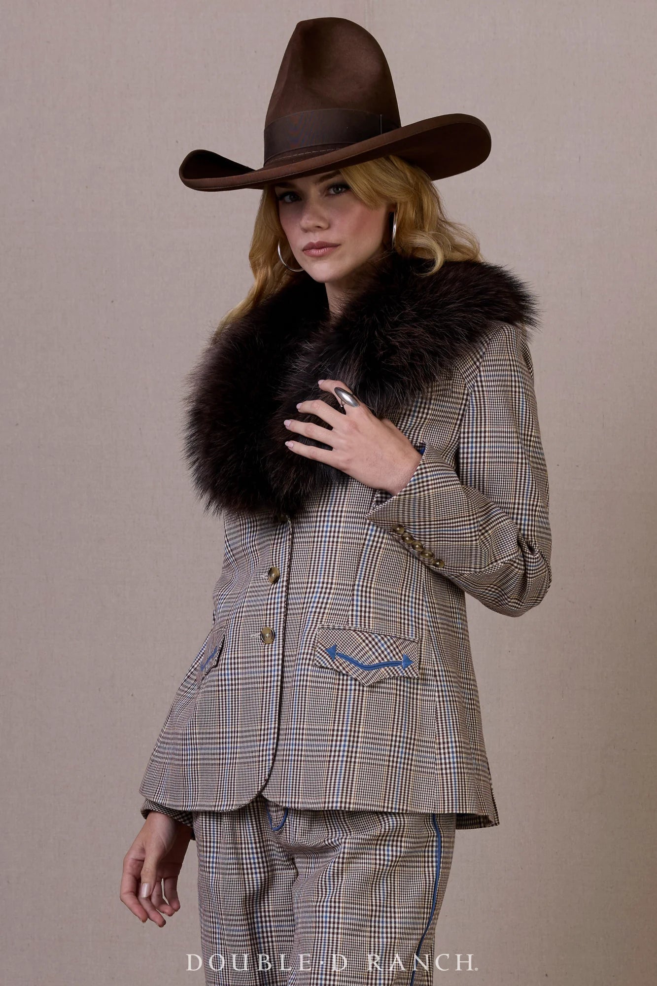 RIDING HABITS JKT W/FUR C3477