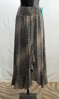 CF43-32 SPOTTED SKIRT M