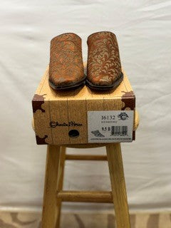 CF14-137 RUST HAIR ON MULE 9.5