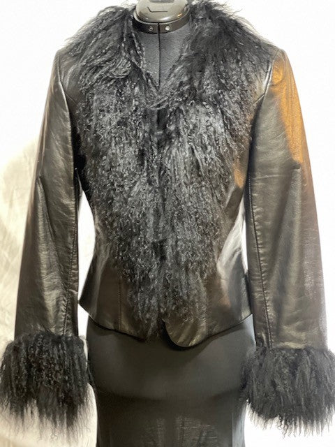 CF46-65 BLACK LEATHER JACKET WITH MONGOLIAM LAMB COLLAR, SIZE SMALL