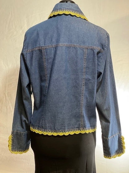 CF46-67 DENIM JACKET WITH LIME BBOARDER DETAIL SIZE SMALL
