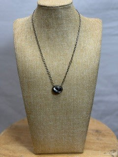 CF71-20 WHT BUFFALO NECKLACE