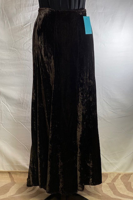 CF46-86 DARK BROWN VELVET SKIRT SIZE MEDIUM