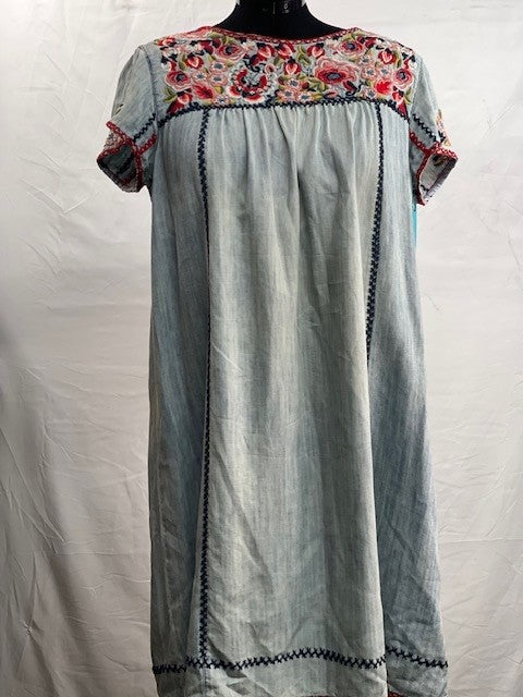 CF70-8 DENIM DRESS WITH EMB L