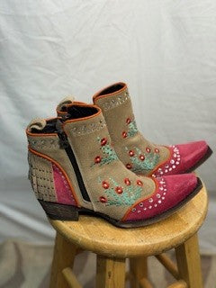 CF42-166 CAMILAS CACTUS BOOT 8.5