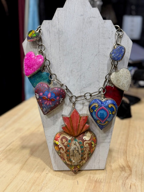 CF25-10 COREEN CORDOVA 9-HEART NECKLACE