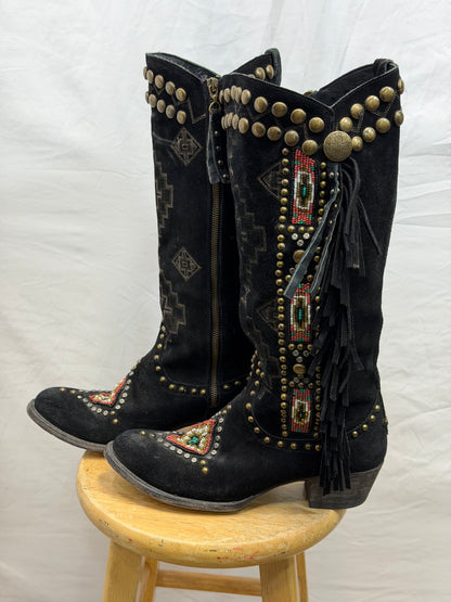 CF47-14 TALL BLACK/BEADED BOOT 10