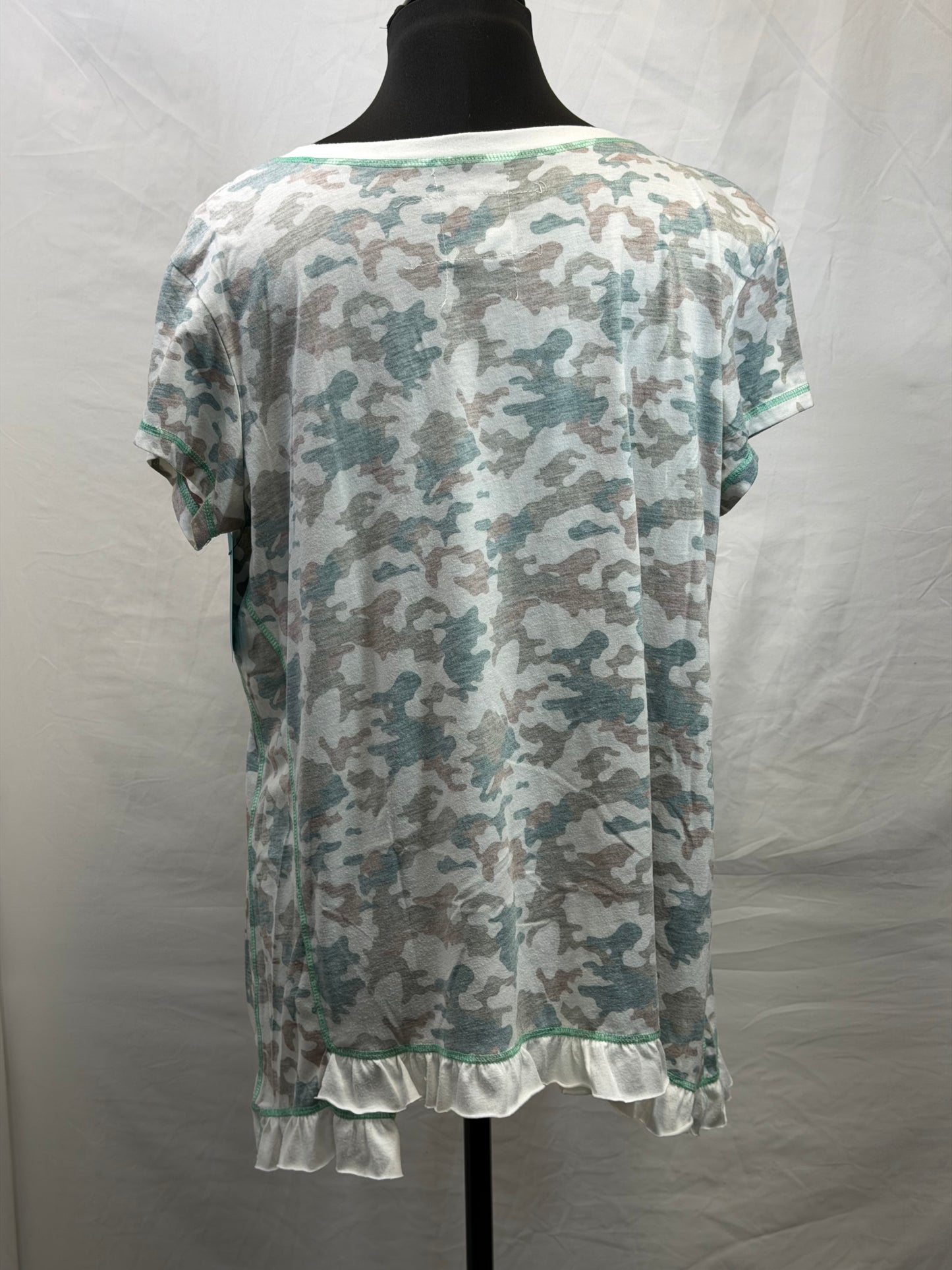 CF47-20 CAMO HORSE TOP L