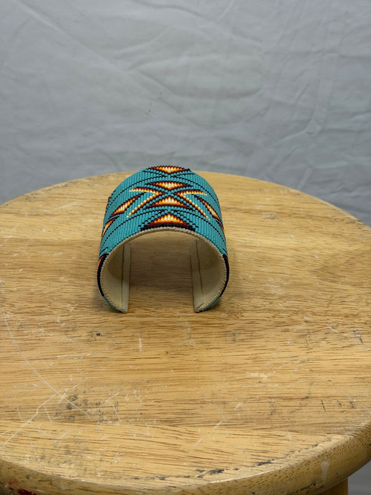 CF105-70 TURQ BEADED CUFF