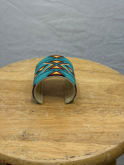 CF105-70 TURQ BEADED CUFF