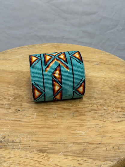 CF105-70 TURQ BEADED CUFF