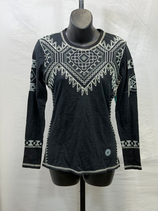 CF107-75 BLK/WHT EMB TOP XS