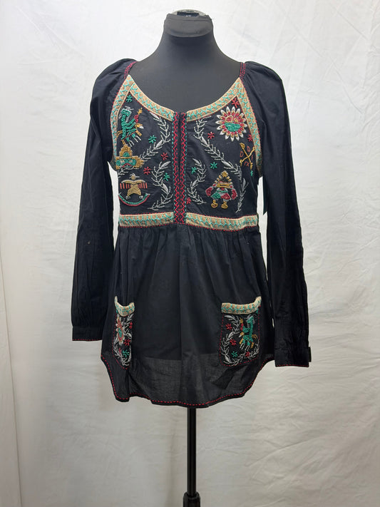 CF107-102 BLK TUNIC W/ VELVET TRIM S