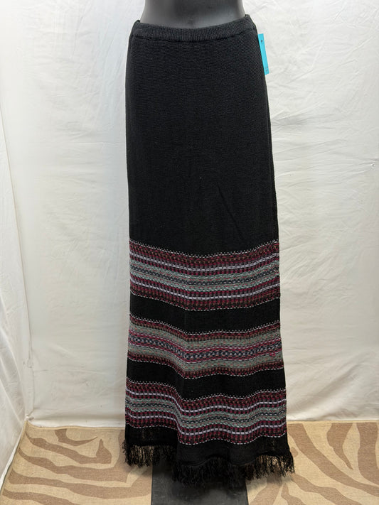 CF107-119 BLK/PURP KNIT SKIRT S