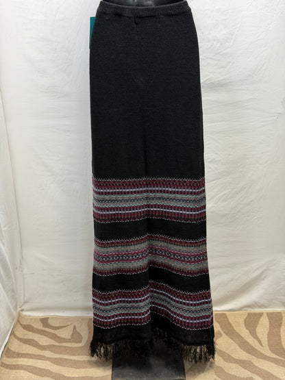 CF107-119 BLK/PURP KNIT SKIRT S