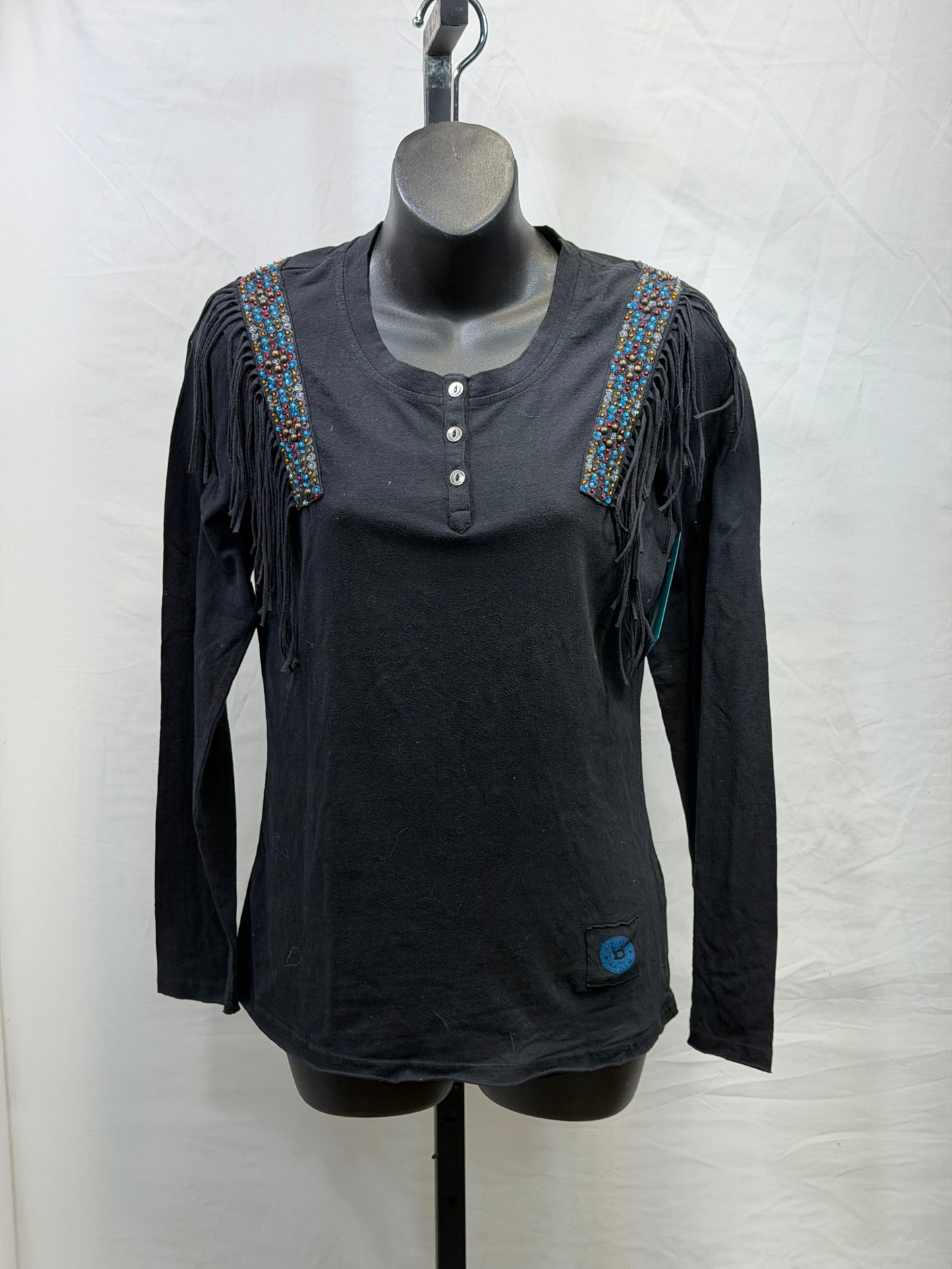 CF107-126 BEADED SHOULDER HENLEY S