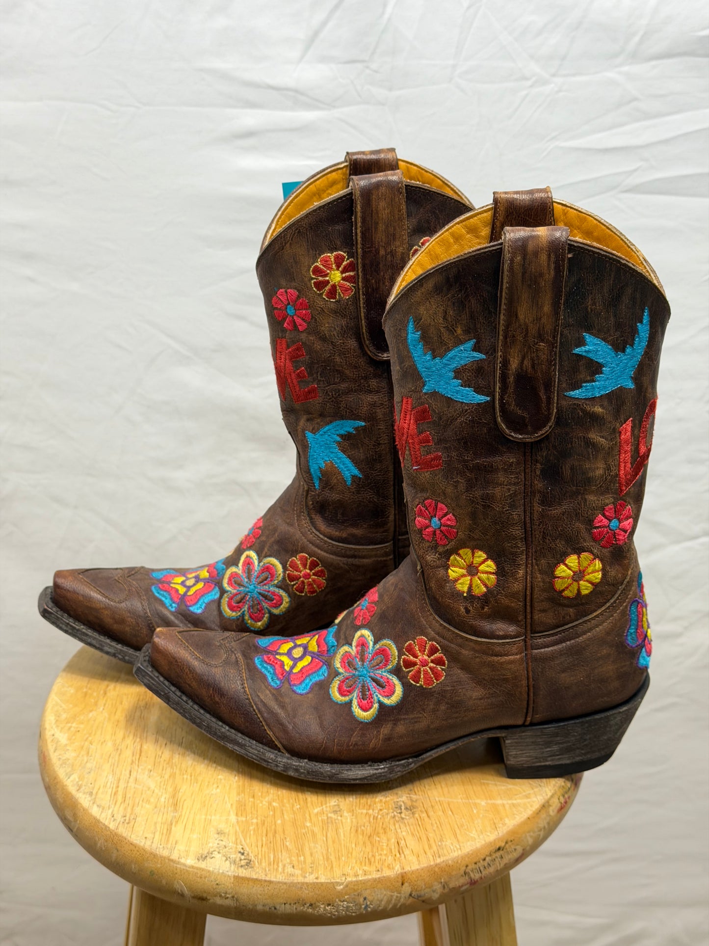CF52-245 OG LOVE BOOT 6