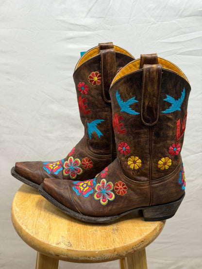 CF52-245 OG LOVE BOOT 6