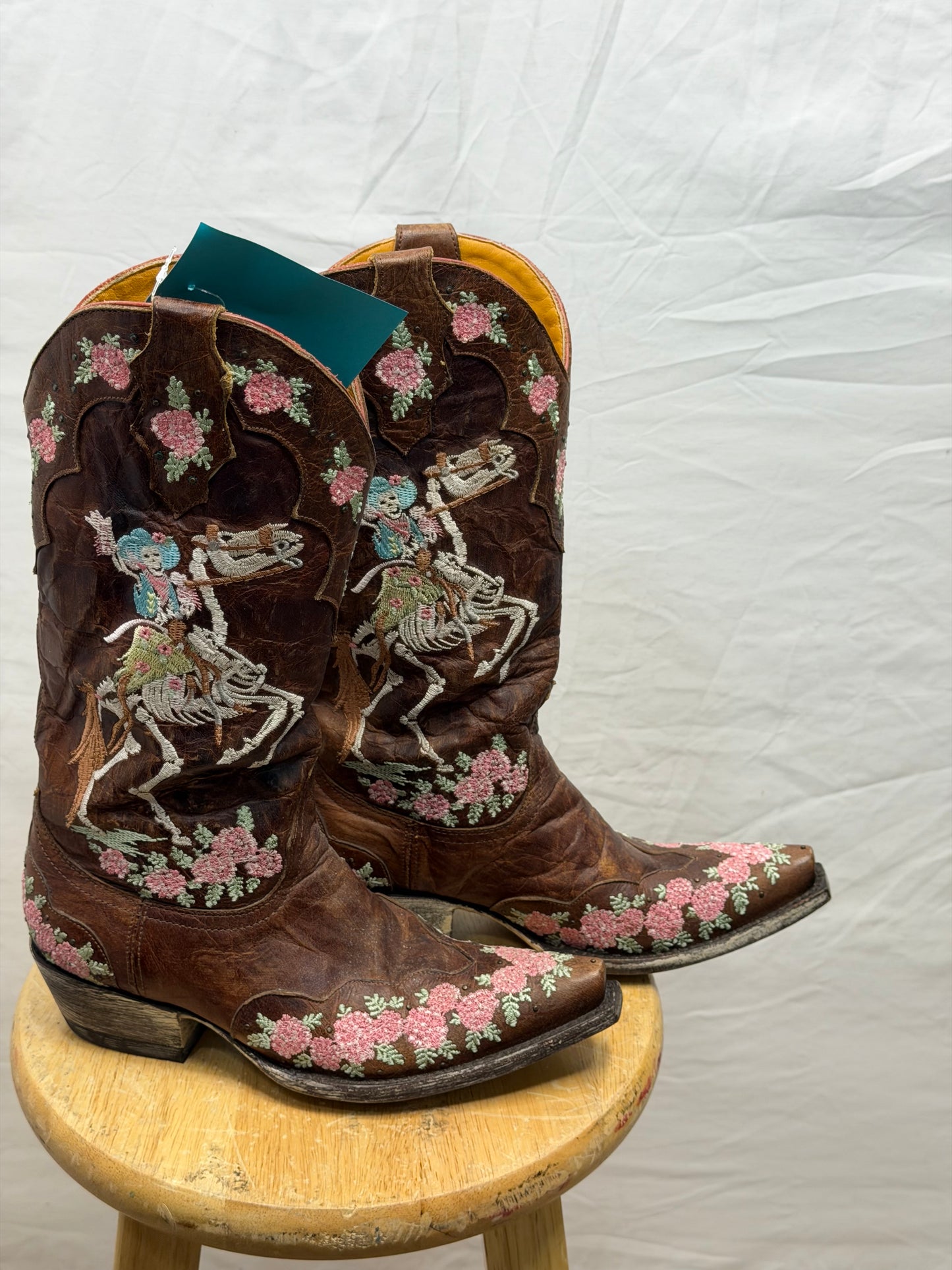 CF52-252 SKELEY COWGIRL BOOT 6