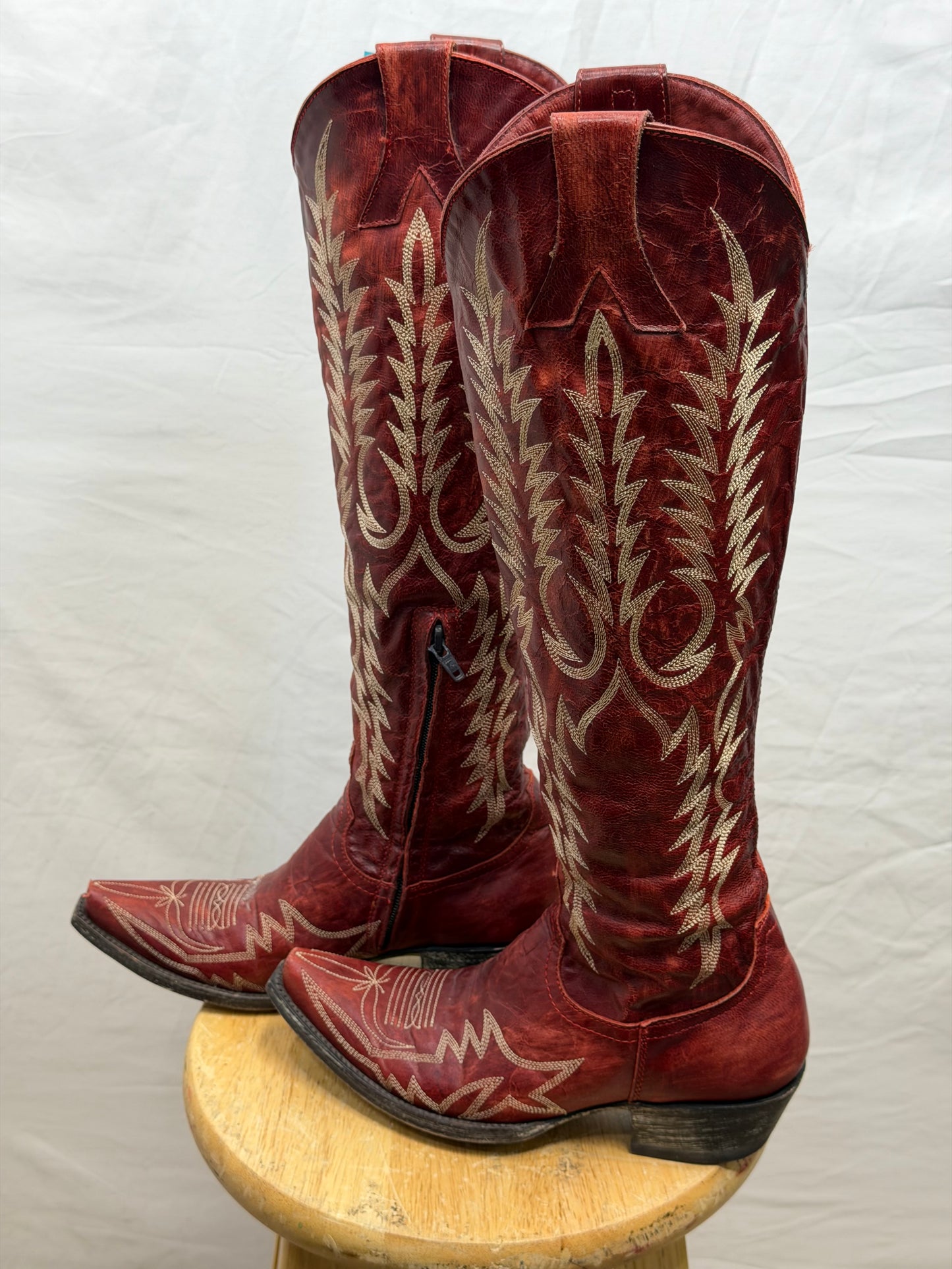 CF52-256 OG RED MYRA BOOT 6