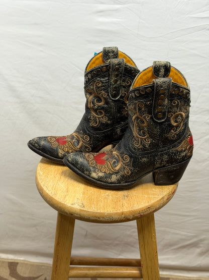 CF52-254 OG HEART BOOTIE 6